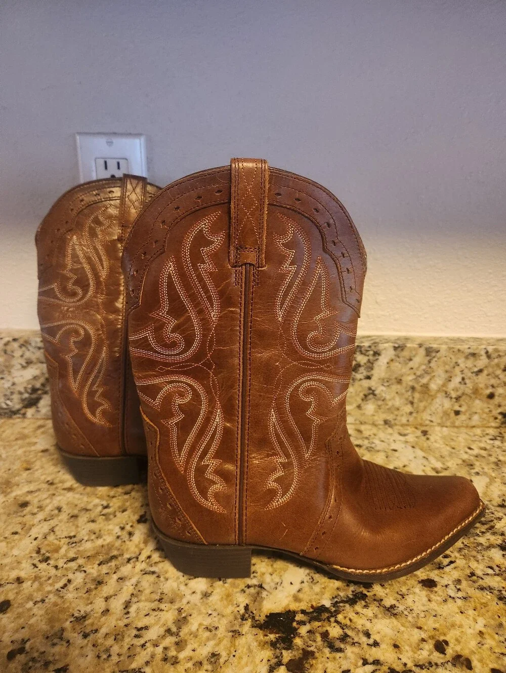 Ariat Youth Size 4 Girls Heritage X Snip Toe Cowgirl Leather Boots